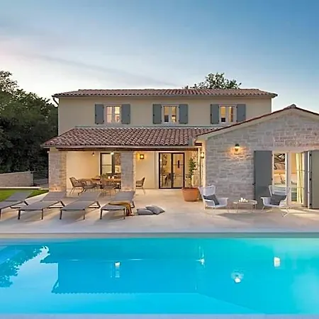 Casa Mostia With Private Pool 4* Buje