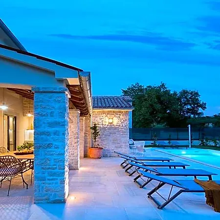 Casa Mostia With Private Pool Hotel Buje
